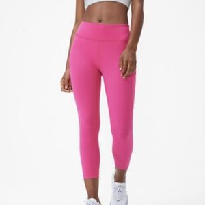 Outdoor voices hot pink zoom cropped leggings